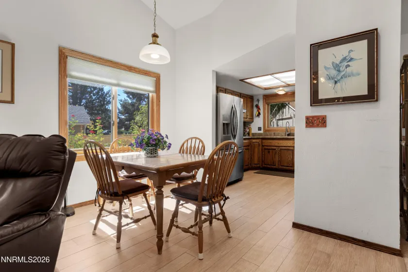 6383 Meadow Crest, Reno, Nevada 89519, 3 Bedrooms Bedrooms, ,2 BathroomsBathrooms,Residential,Residential,Meadow Crest,0,260010756