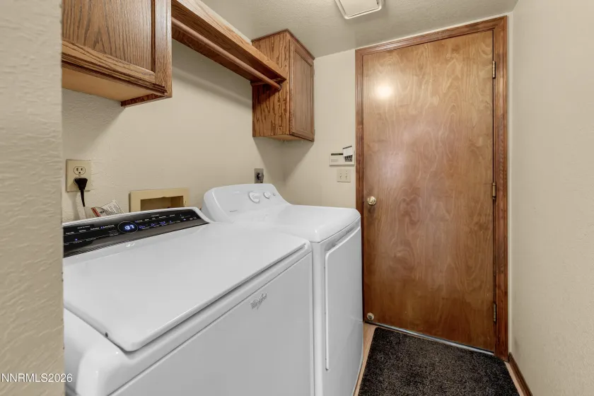 6383 Meadow Crest, Reno, Nevada 89519, 3 Bedrooms Bedrooms, ,2 BathroomsBathrooms,Residential,Residential,Meadow Crest,0,260010756