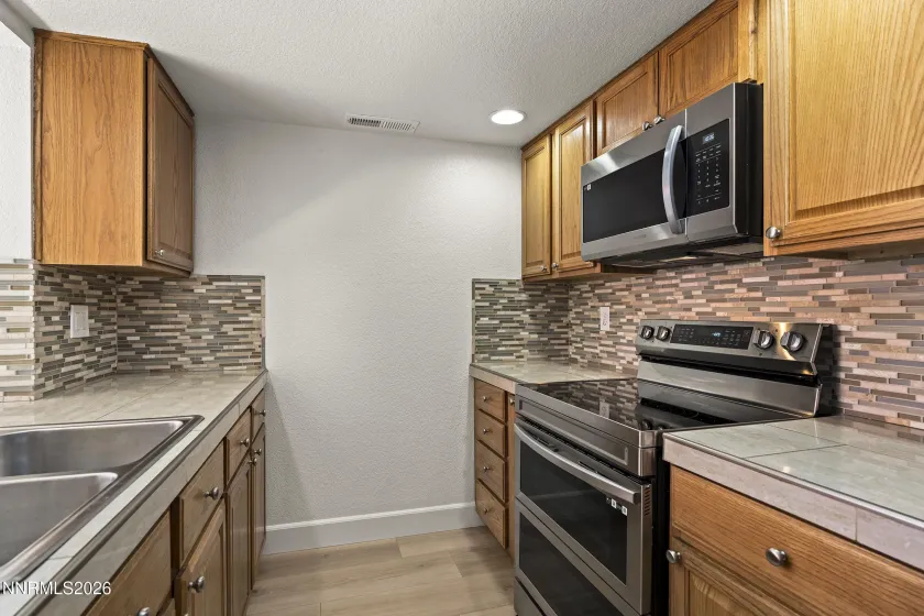 13900 Lear, Reno, Nevada 89506, 2 Bedrooms Bedrooms, ,2 BathroomsBathrooms,Residential,Residential,Lear,0,260010757
