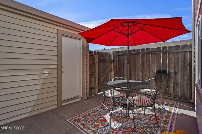 13900 Lear, Reno, Nevada 89506, 2 Bedrooms Bedrooms, ,2 BathroomsBathrooms,Residential,Residential,Lear,0,260010757