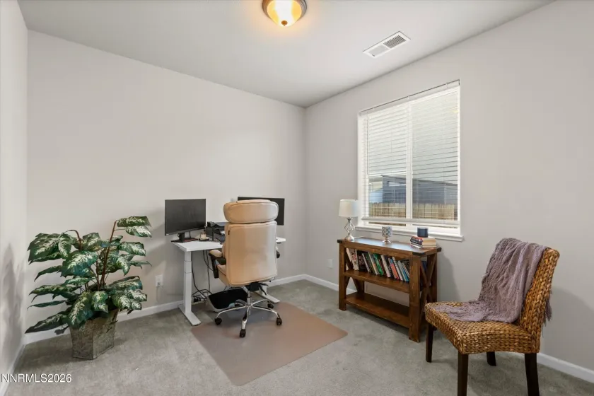 1054 Iron King, Sparks, Nevada 89441, 4 Bedrooms Bedrooms, ,2 BathroomsBathrooms,Residential,Residential,Iron King,0,260010760
