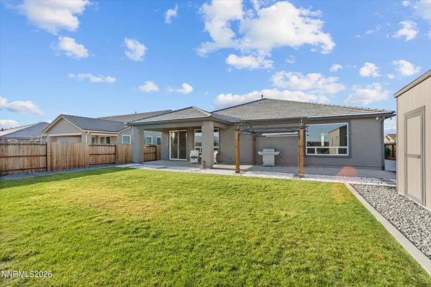 1054 Iron King, Sparks, Nevada 89441, 4 Bedrooms Bedrooms, ,2 BathroomsBathrooms,Residential,Residential,Iron King,0,260010760
