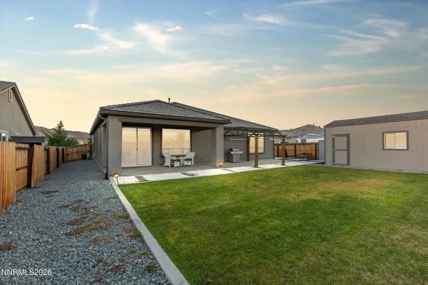 1054 Iron King, Sparks, Nevada 89441, 4 Bedrooms Bedrooms, ,2 BathroomsBathrooms,Residential,Residential,Iron King,0,260010760