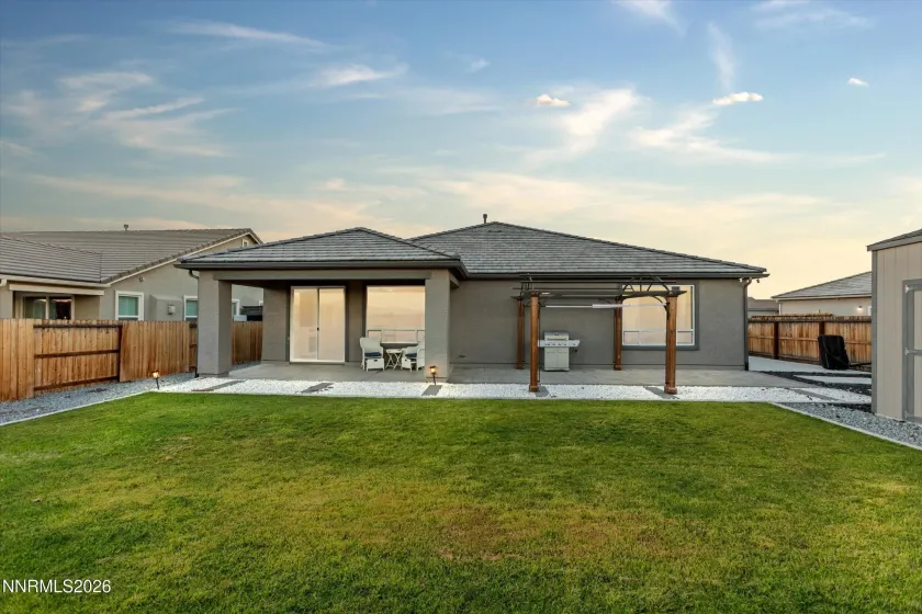 1054 Iron King, Sparks, Nevada 89441, 4 Bedrooms Bedrooms, ,2 BathroomsBathrooms,Residential,Residential,Iron King,0,260010760