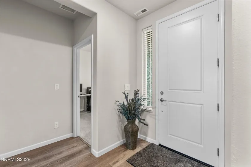 1054 Iron King, Sparks, Nevada 89441, 4 Bedrooms Bedrooms, ,2 BathroomsBathrooms,Residential,Residential,Iron King,0,260010760