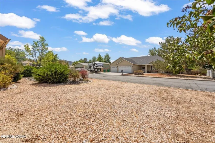4734 Killdeer, Carson City, Nevada 89701, 4 Bedrooms Bedrooms, ,3 BathroomsBathrooms,Residential,Residential,Killdeer,0,260010761