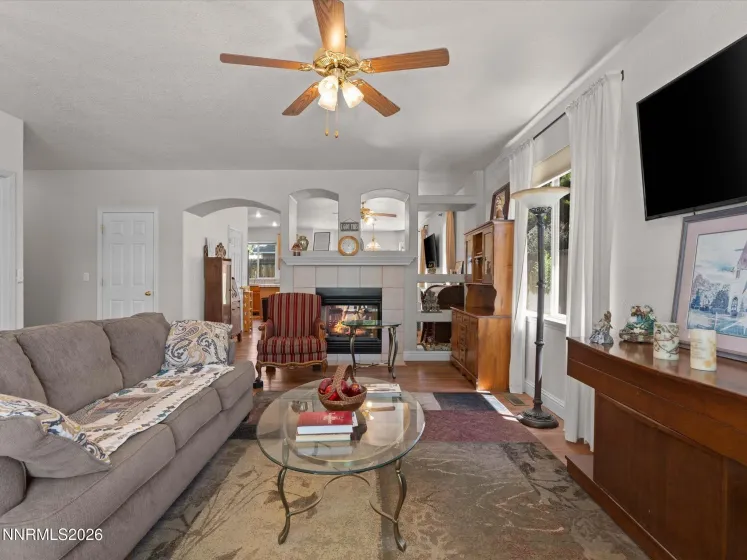 1336 Brooke, Gardnerville, Nevada 89410, 3 Bedrooms Bedrooms, ,2 BathroomsBathrooms,Residential,Residential,Brooke,0,260010762