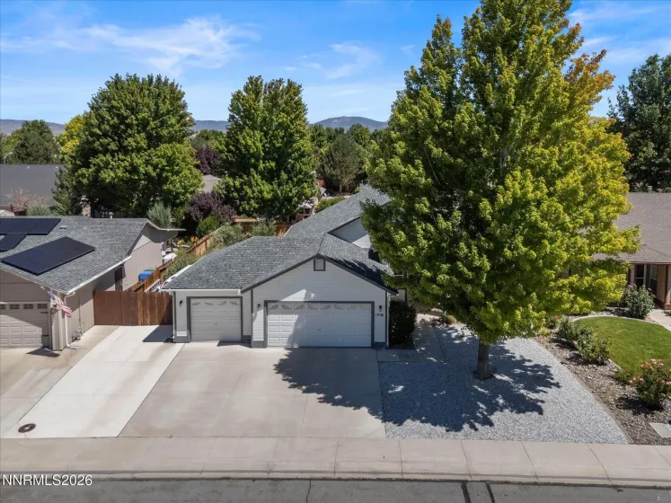 1336 Brooke, Gardnerville, Nevada 89410, 3 Bedrooms Bedrooms, ,2 BathroomsBathrooms,Residential,Residential,Brooke,0,260010762