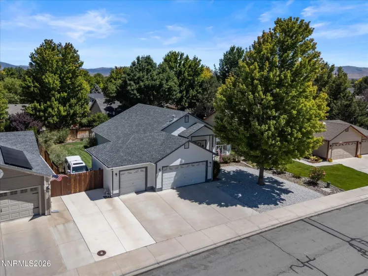 1336 Brooke, Gardnerville, Nevada 89410, 3 Bedrooms Bedrooms, ,2 BathroomsBathrooms,Residential,Residential,Brooke,0,260010762