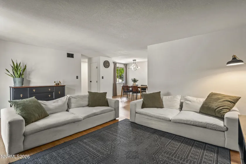 2810 Chavez, Reno, Nevada 89502, 3 Bedrooms Bedrooms, ,2 BathroomsBathrooms,Residential,Residential,Chavez,0,260010763