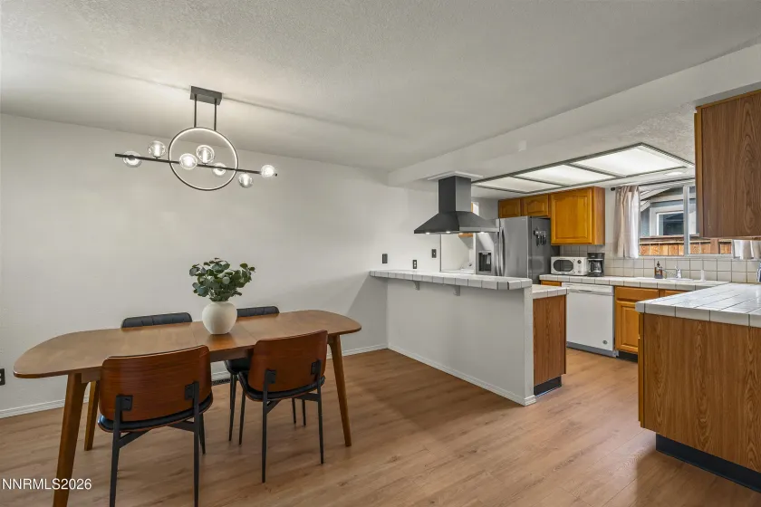2810 Chavez, Reno, Nevada 89502, 3 Bedrooms Bedrooms, ,2 BathroomsBathrooms,Residential,Residential,Chavez,0,260010763