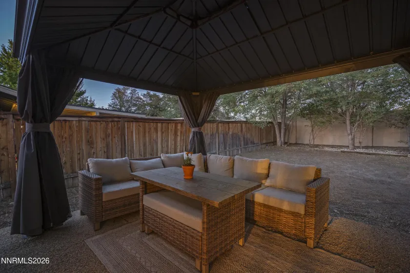 2810 Chavez, Reno, Nevada 89502, 3 Bedrooms Bedrooms, ,2 BathroomsBathrooms,Residential,Residential,Chavez,0,260010763
