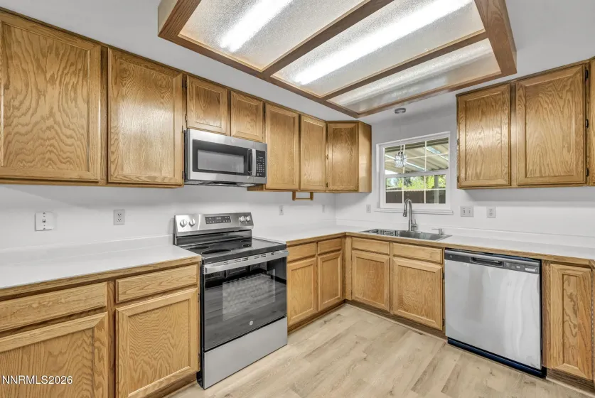 609 Armory, Carson City, Nevada 89701, 3 Bedrooms Bedrooms, ,2 BathroomsBathrooms,Residential,Residential,Armory,0,260010768