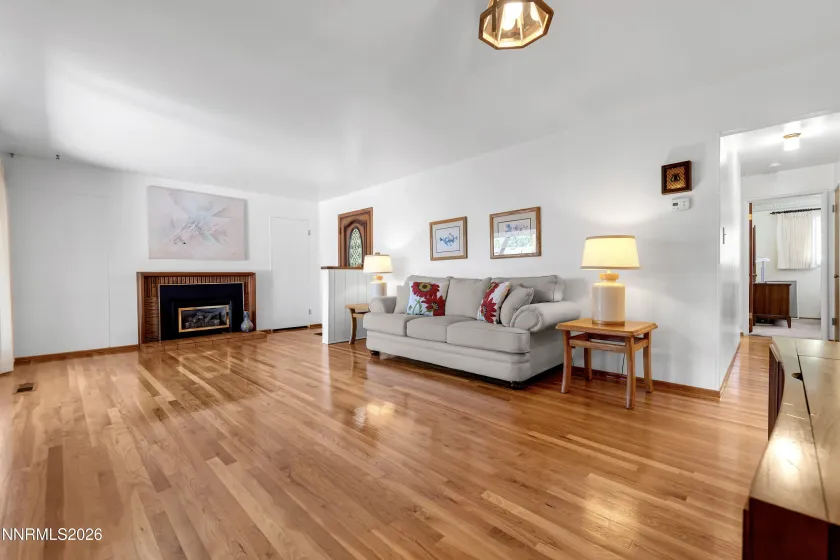 711 Richmond, Carson City, Nevada 89703, 3 Bedrooms Bedrooms, ,2 BathroomsBathrooms,Residential,Residential,Richmond,0,260010769