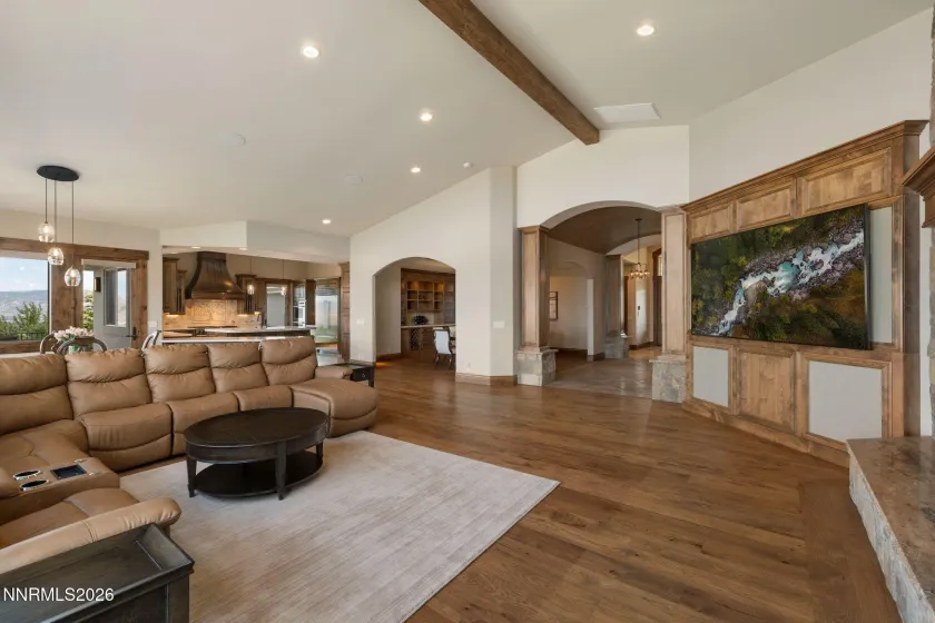 386 Questa, Reno, Nevada 89511, 6 Bedrooms Bedrooms, ,5 BathroomsBathrooms,Residential,Residential,Questa,0,260010771