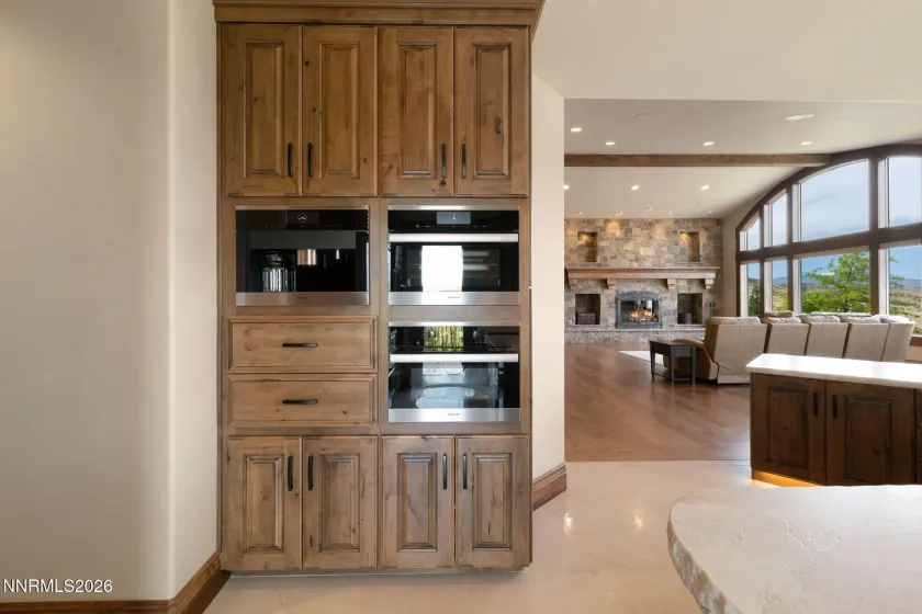 386 Questa, Reno, Nevada 89511, 6 Bedrooms Bedrooms, ,5 BathroomsBathrooms,Residential,Residential,Questa,0,260010771
