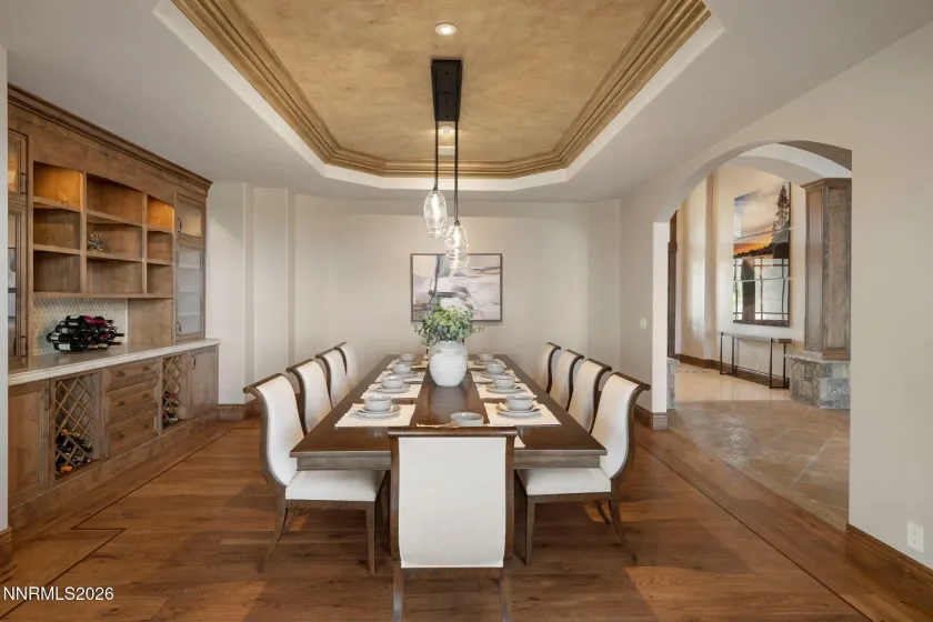 386 Questa, Reno, Nevada 89511, 6 Bedrooms Bedrooms, ,5 BathroomsBathrooms,Residential,Residential,Questa,0,260010771