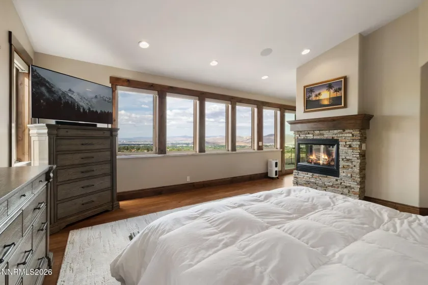 386 Questa, Reno, Nevada 89511, 6 Bedrooms Bedrooms, ,5 BathroomsBathrooms,Residential,Residential,Questa,0,260010771