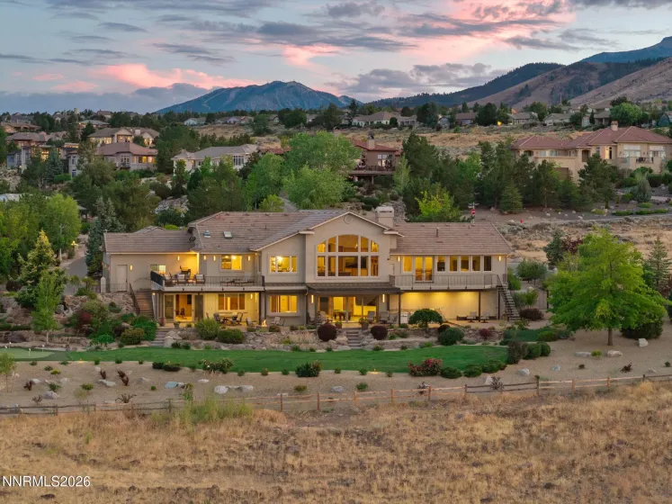 386 Questa, Reno, Nevada 89511, 6 Bedrooms Bedrooms, ,5 BathroomsBathrooms,Residential,Residential,Questa,0,260010771