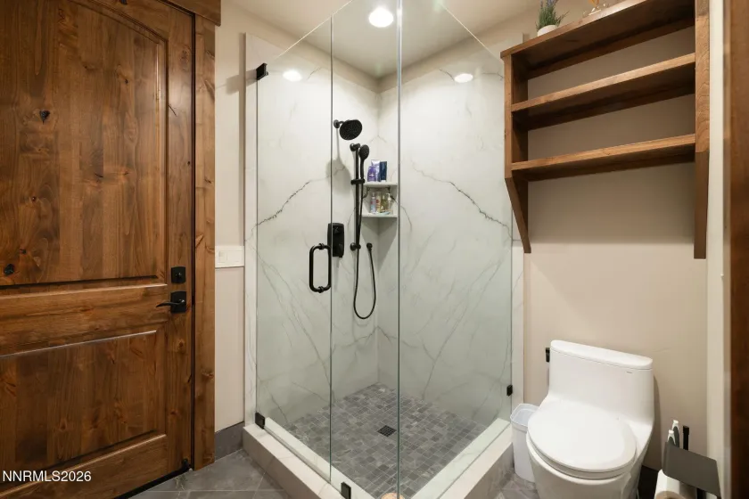 386 Questa, Reno, Nevada 89511, 6 Bedrooms Bedrooms, ,5 BathroomsBathrooms,Residential,Residential,Questa,0,260010771