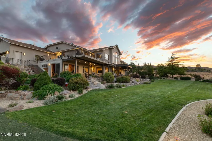 386 Questa, Reno, Nevada 89511, 6 Bedrooms Bedrooms, ,5 BathroomsBathrooms,Residential,Residential,Questa,0,260010771