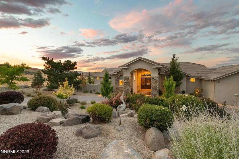 386 Questa, Reno, Nevada 89511, 6 Bedrooms Bedrooms, ,5 BathroomsBathrooms,Residential,Residential,Questa,0,260010771