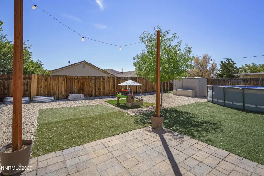 1727 Blue Oak, Fernley, Nevada 89408, 3 Bedrooms Bedrooms, ,2 BathroomsBathrooms,Residential,Residential,Blue Oak,0,260010773