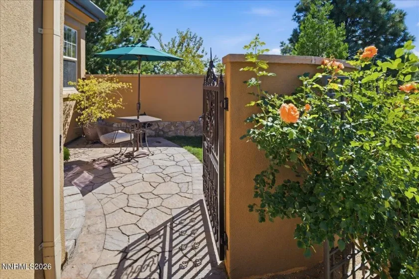 5960 Cartier, Reno, Nevada 89511, 3 Bedrooms Bedrooms, ,3 BathroomsBathrooms,Residential,Residential,Cartier,0,260010774