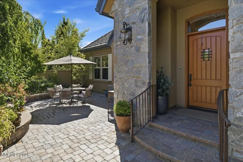5960 Cartier, Reno, Nevada 89511, 3 Bedrooms Bedrooms, ,3 BathroomsBathrooms,Residential,Residential,Cartier,0,260010774
