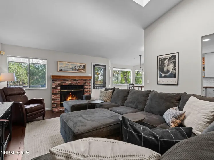 6064 Torrington, Reno, Nevada 89511, 3 Bedrooms Bedrooms, ,2 BathroomsBathrooms,Residential,Residential,Torrington,0,260010777