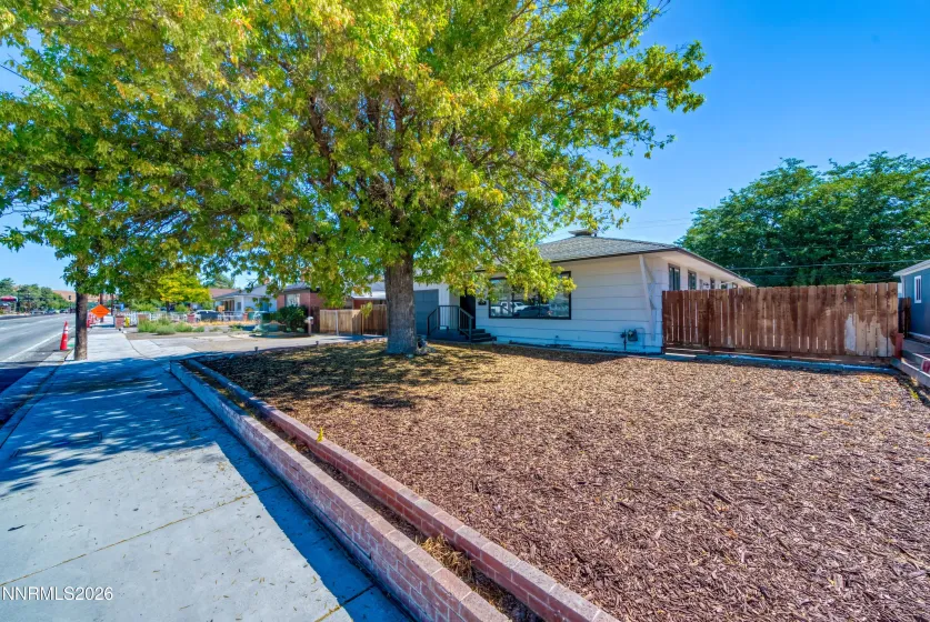 934 Pyramid, Sparks, Nevada 89431, 3 Bedrooms Bedrooms, ,2 BathroomsBathrooms,Residential,Residential,Pyramid,0,260010779