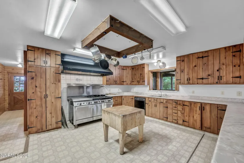 100 Burke, Wellington, Nevada 89444, 4 Bedrooms Bedrooms, ,2 BathroomsBathrooms,Residential,Residential,Burke,0,260010780