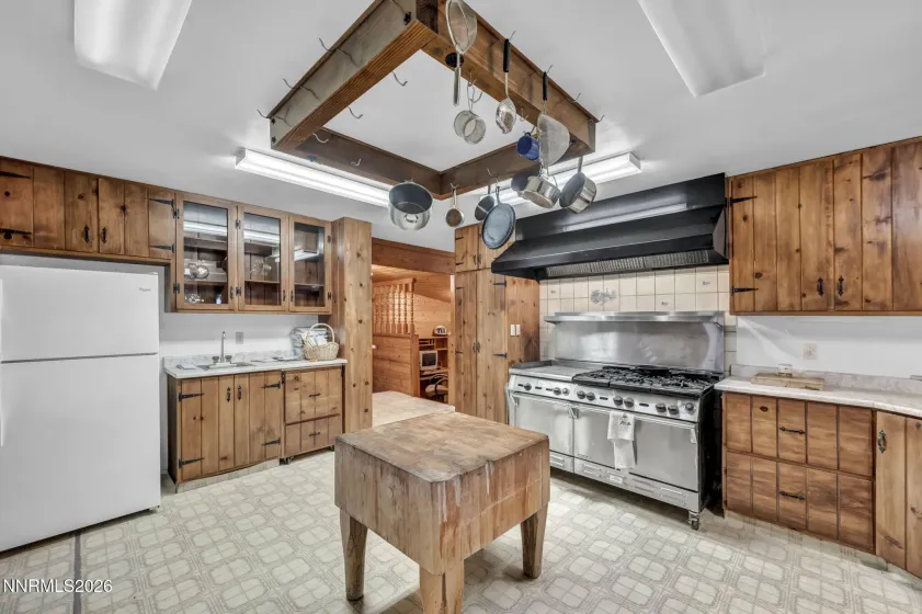 100 Burke, Wellington, Nevada 89444, 4 Bedrooms Bedrooms, ,2 BathroomsBathrooms,Residential,Residential,Burke,0,260010780