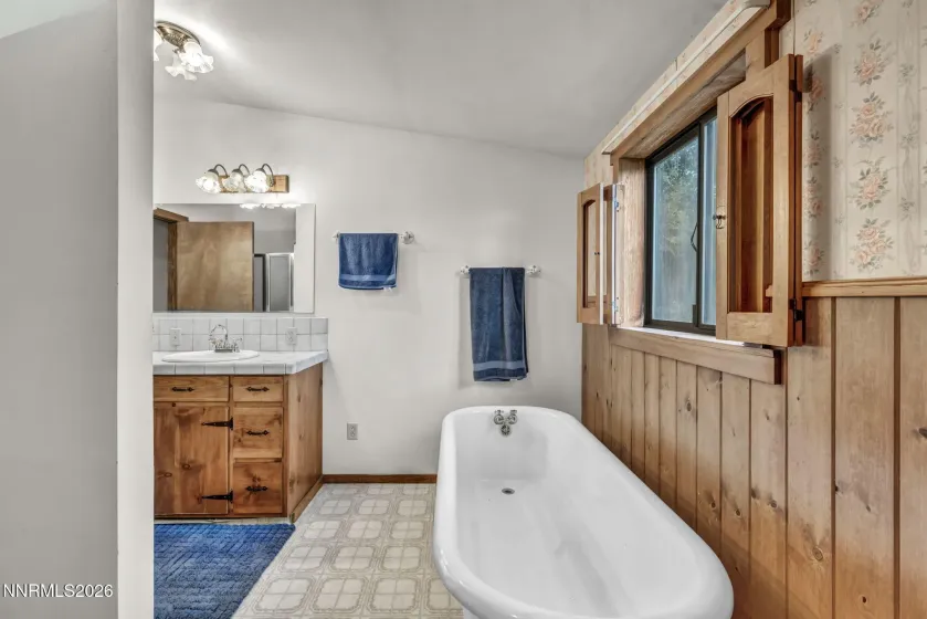 100 Burke, Wellington, Nevada 89444, 4 Bedrooms Bedrooms, ,2 BathroomsBathrooms,Residential,Residential,Burke,0,260010780