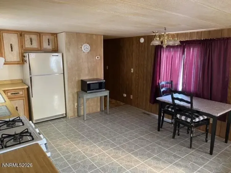 240 Circle, Fernley, Nevada 89408, 2 Bedrooms Bedrooms, ,1 BathroomBathrooms,Residential Lease,Manufactured,Circle,0,260010781