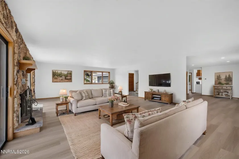 15455 Tuxon, Reno, Nevada 89521, 4 Bedrooms Bedrooms, ,3 BathroomsBathrooms,Residential,Residential,Tuxon,0,260010812