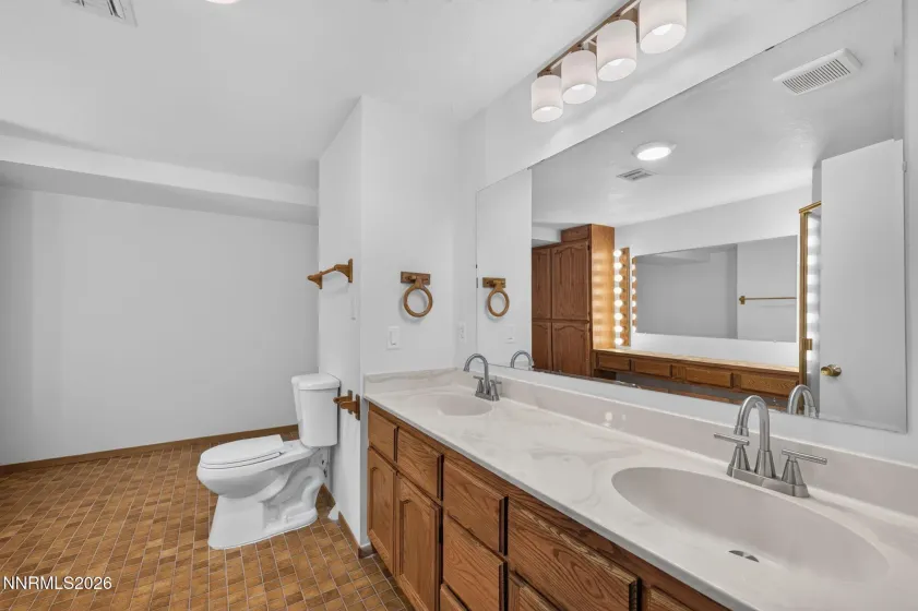 15455 Tuxon, Reno, Nevada 89521, 4 Bedrooms Bedrooms, ,3 BathroomsBathrooms,Residential,Residential,Tuxon,0,260010812