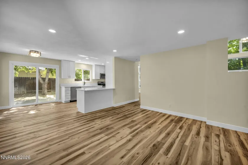 5381 Ladybug, Reno, Nevada 89523, 3 Bedrooms Bedrooms, ,3 BathroomsBathrooms,Residential,Residential,Ladybug,0,260010829