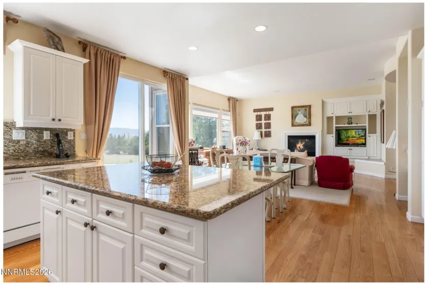 3206 Old Coach, Reno, Nevada 89511, 3 Bedrooms Bedrooms, ,3 BathroomsBathrooms,Residential,Residential,Old Coach,0,260010836