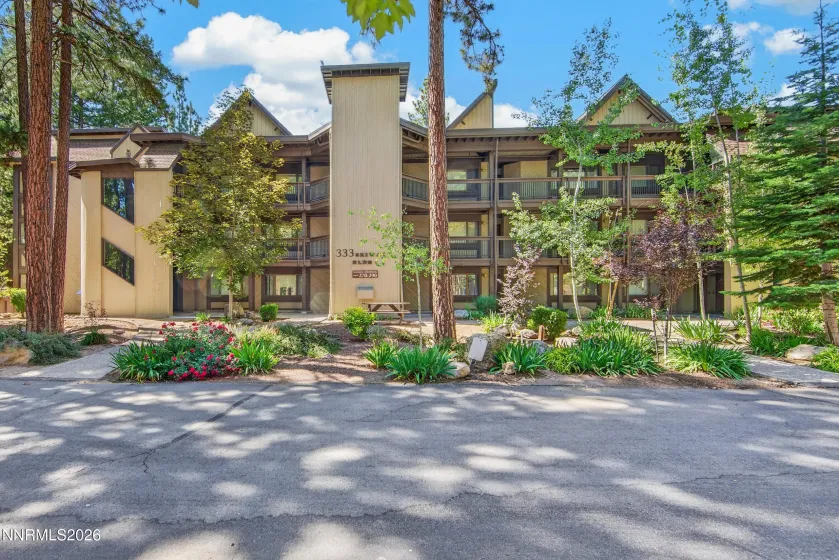 333 Ski, Incline Village, Nevada 89451, 2 Bedrooms Bedrooms, ,2 BathroomsBathrooms,Residential,Residential,Ski,0,260010838