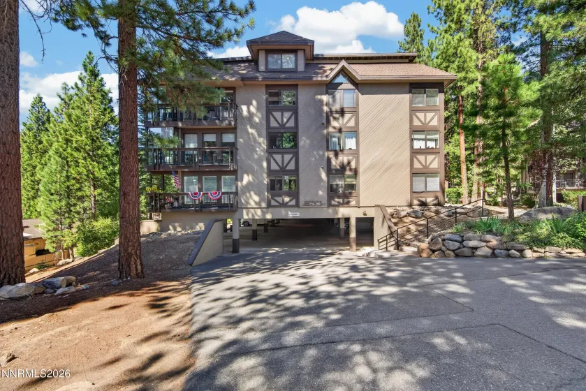 333 Ski, Incline Village, Nevada 89451, 2 Bedrooms Bedrooms, ,2 BathroomsBathrooms,Residential,Residential,Ski,0,260010838