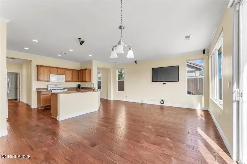 9130 Mount Pleasant, Reno, Nevada 89523, 2 Bedrooms Bedrooms, ,2 BathroomsBathrooms,Residential,Residential,Mount Pleasant,0,260010839