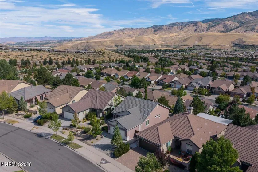 9130 Mount Pleasant, Reno, Nevada 89523, 2 Bedrooms Bedrooms, ,2 BathroomsBathrooms,Residential,Residential,Mount Pleasant,0,260010839