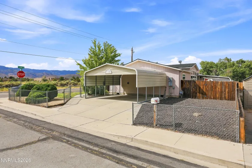 2 Bryan, Carson City, Nevada 89706, 3 Bedrooms Bedrooms, ,2 BathroomsBathrooms,Residential,Residential,Bryan,0,260010840