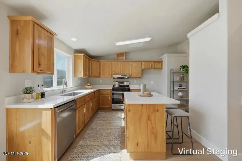 2 Bryan, Carson City, Nevada 89706, 3 Bedrooms Bedrooms, ,2 BathroomsBathrooms,Residential,Residential,Bryan,0,260010840