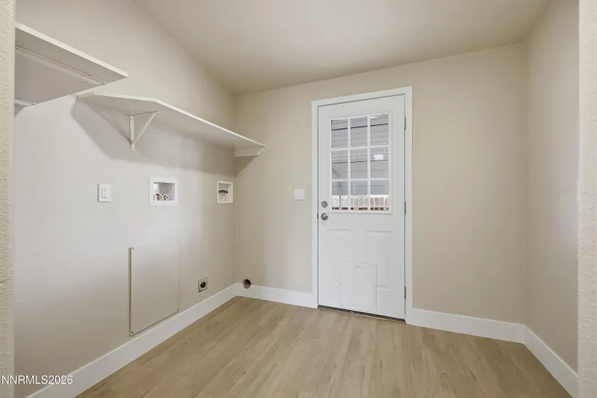 2 Bryan, Carson City, Nevada 89706, 3 Bedrooms Bedrooms, ,2 BathroomsBathrooms,Residential,Residential,Bryan,0,260010840