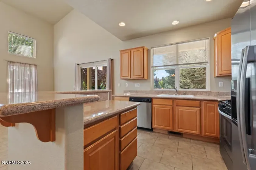 1042 Peach Blossom, Sparks, Nevada 89436, 3 Bedrooms Bedrooms, ,3 BathroomsBathrooms,Residential,Residential,Peach Blossom,0,260010848