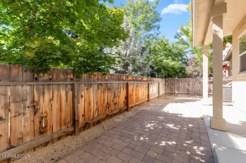 1042 Peach Blossom, Sparks, Nevada 89436, 3 Bedrooms Bedrooms, ,3 BathroomsBathrooms,Residential,Residential,Peach Blossom,0,260010848