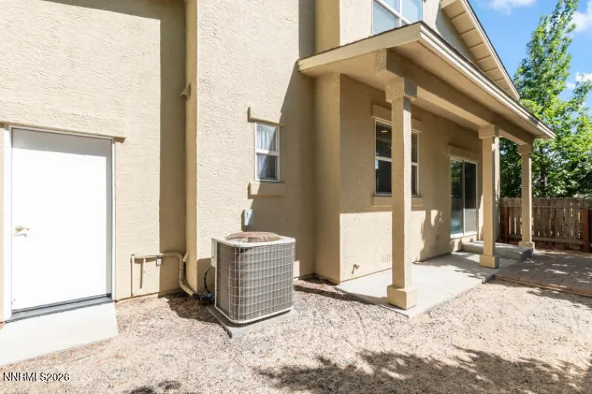 1042 Peach Blossom, Sparks, Nevada 89436, 3 Bedrooms Bedrooms, ,3 BathroomsBathrooms,Residential,Residential,Peach Blossom,0,260010848