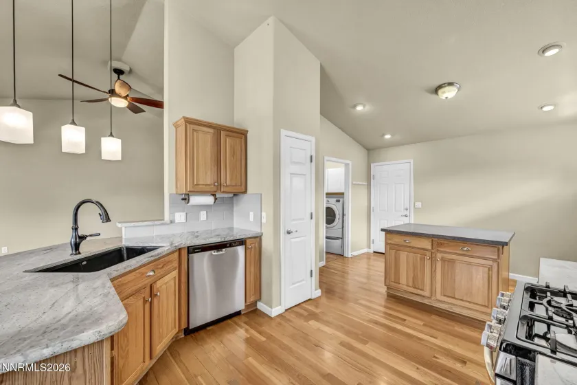 4548 Muldoon, Carson City, Nevada 89701, 3 Bedrooms Bedrooms, ,2 BathroomsBathrooms,Residential,Residential,Muldoon,0,260010850